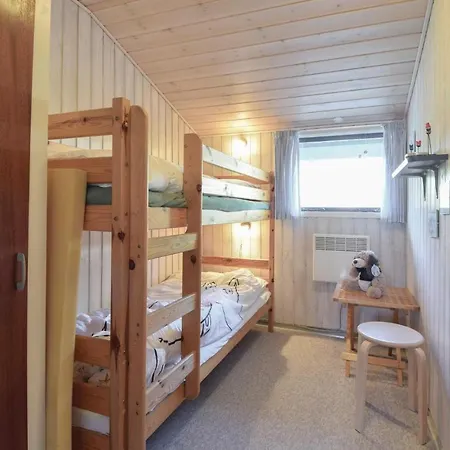 Three-bedroom In Nyaraló *